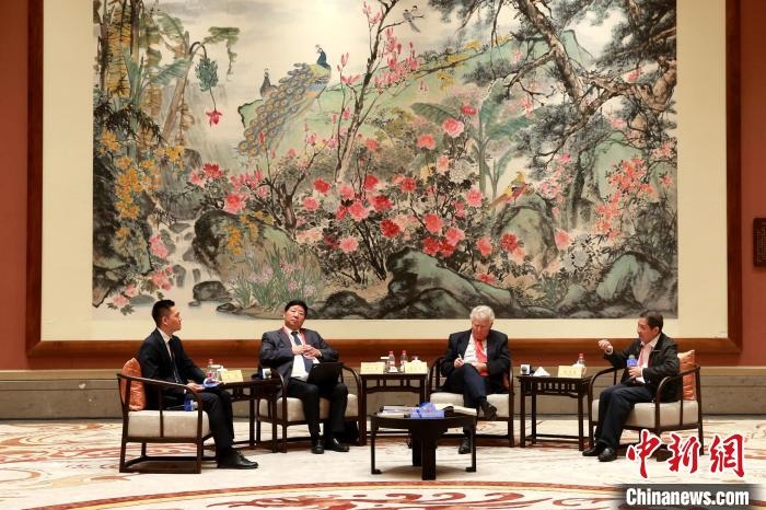 9月27日，尼山世界文明論壇在曲阜舉行，圖為該論壇的“高端訪談”活動(dòng)。　梁犇 攝