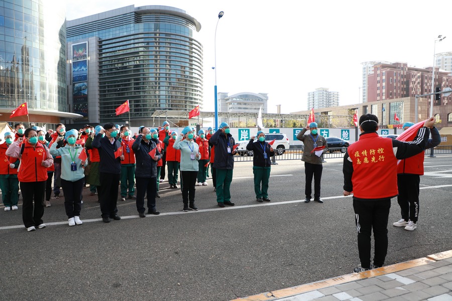 1670035611375968.jpg 水岸小鎮(zhèn)1號(hào)方艙黨日活動(dòng).JPG