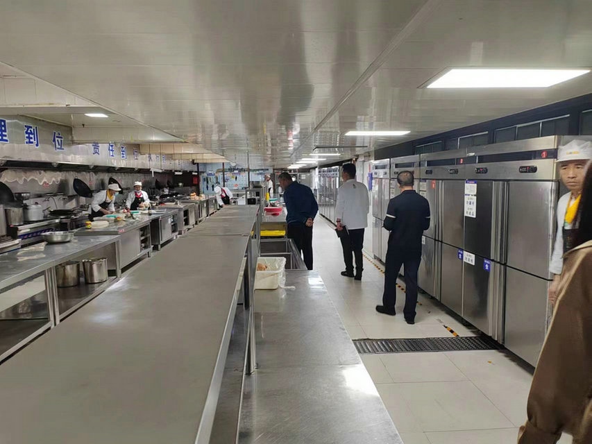 1698738624171008.jpg _O6I3470.JPG