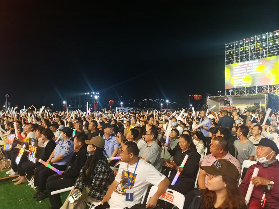 “如七而遇 相思烏?！边@場七夕主題音樂會甜出圈665.png