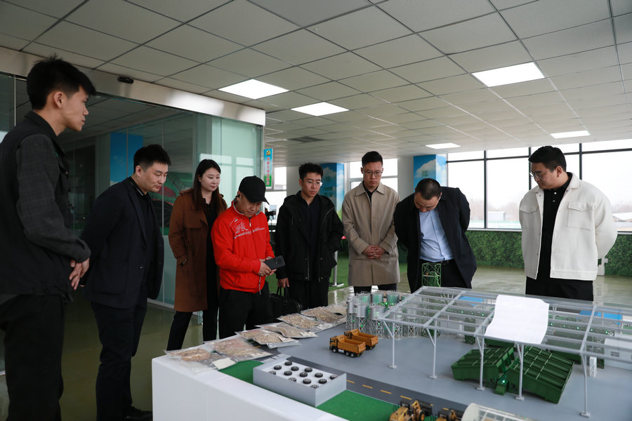 1743750993993474.jpg 7O5A7918(1).jpg