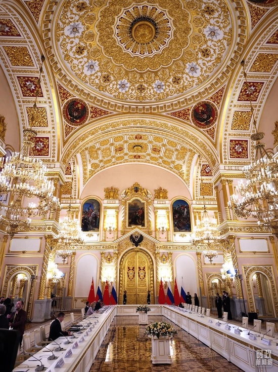 △習(xí)主席和普京總統(tǒng)舉行大范圍會談的會場。（總臺央廣記者潘毅拍攝）