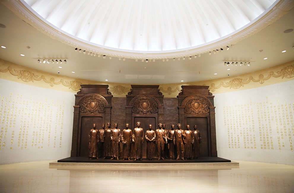 中共一大紀念館序廳。人民網(wǎng)記者 楊文全攝