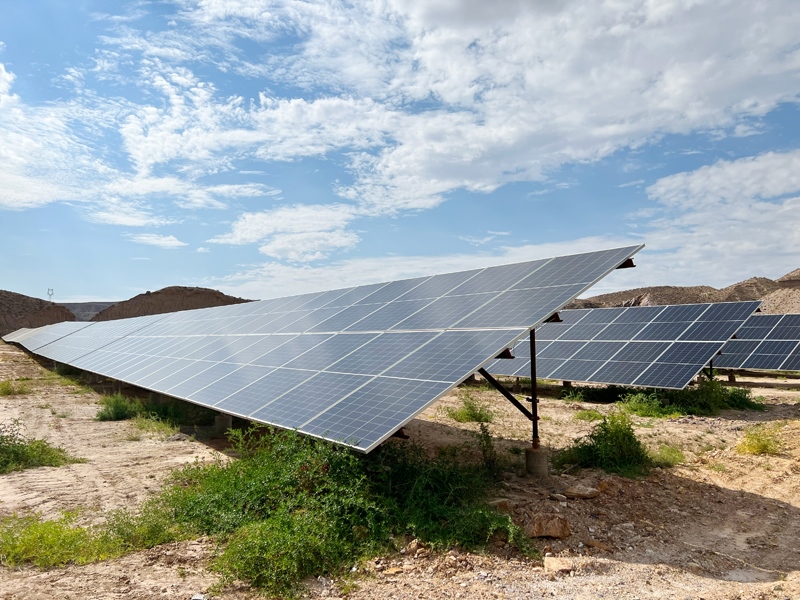 甘肅白銀深部銅礦廢石場(chǎng)100兆瓦光伏發(fā)電項(xiàng)目。受訪者供圖