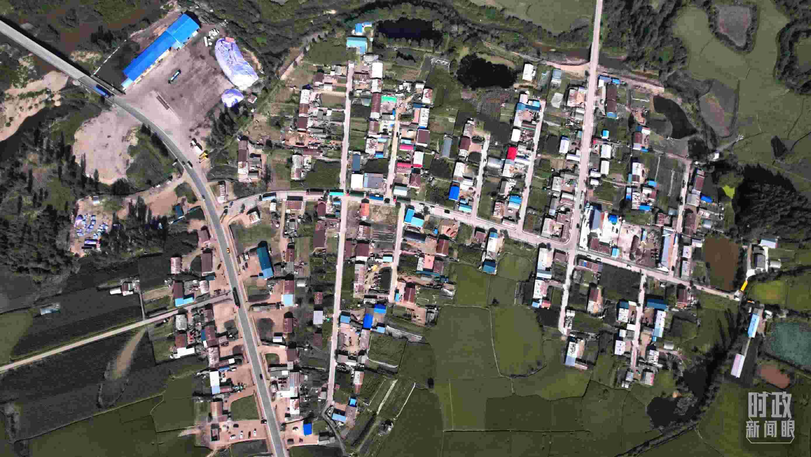 △9月7日，龍王廟村航拍。（總臺(tái)國廣記者李晉拍攝）