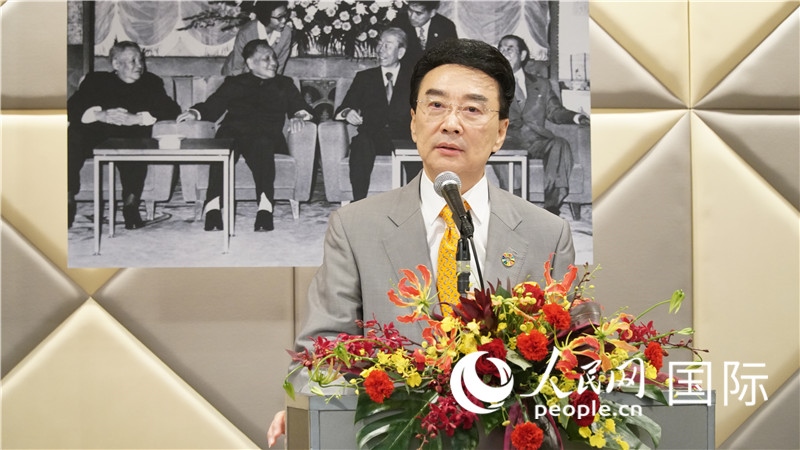 在日中國企業(yè)協(xié)會(huì)會(huì)長王家馴致祝酒詞。人民網(wǎng) 蔣曉辰攝