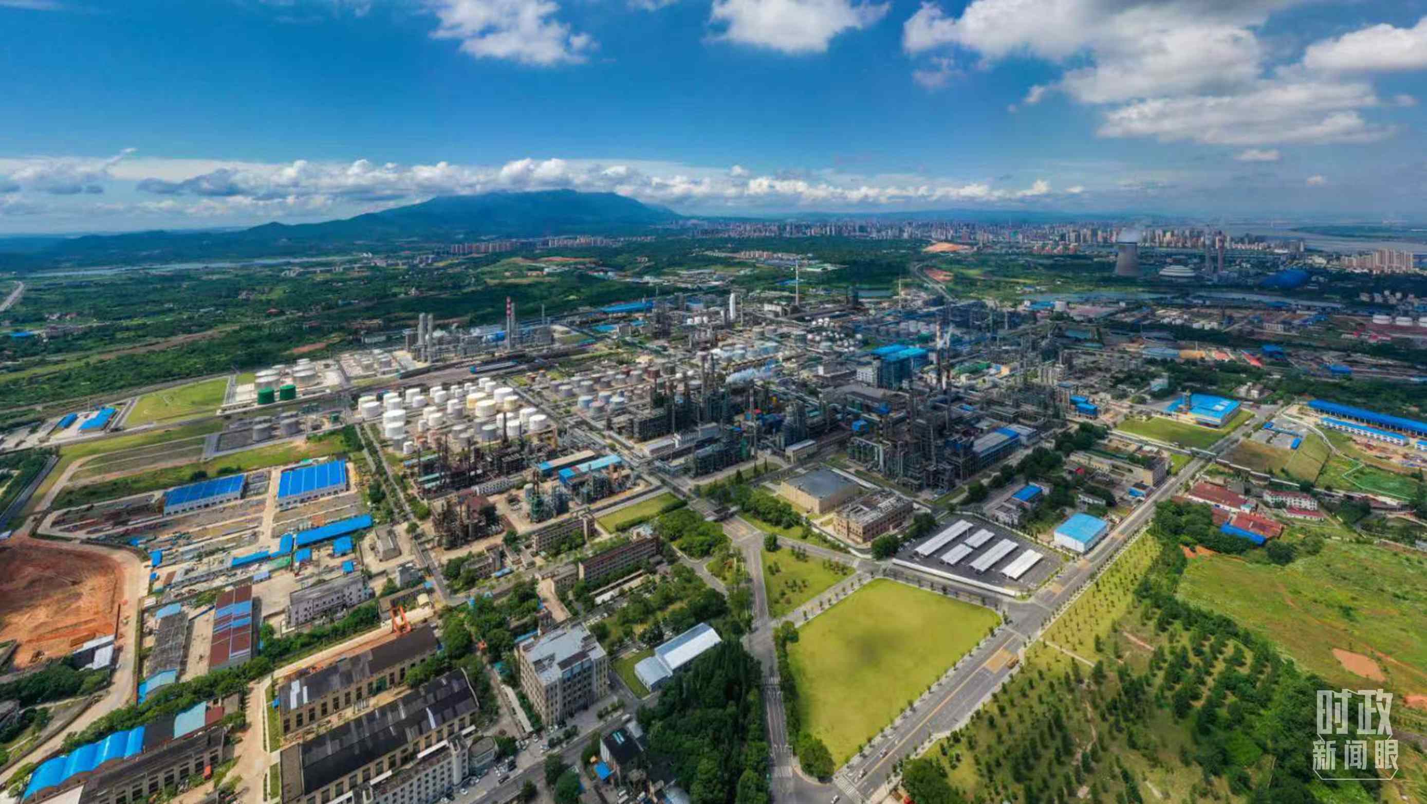 △中國石化九江分公司。（總臺記者劉陽拍攝）