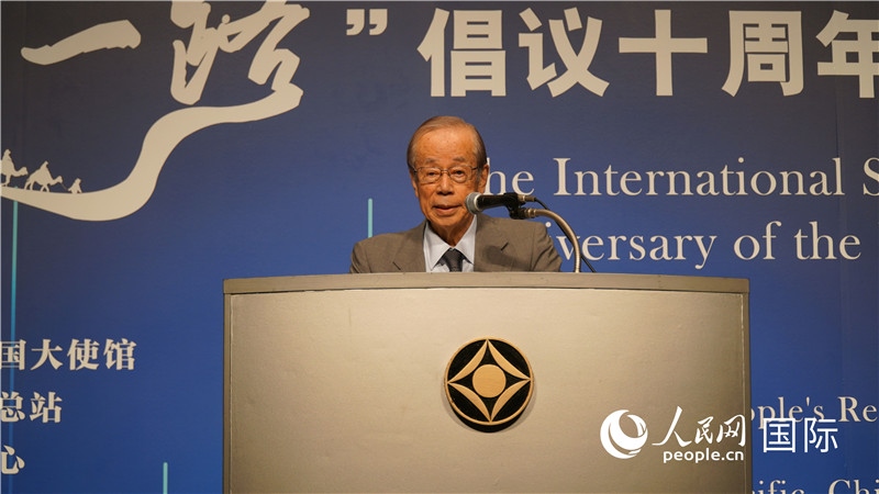日本前首相福田康夫致辭。人民網(wǎng) 蔣曉辰攝