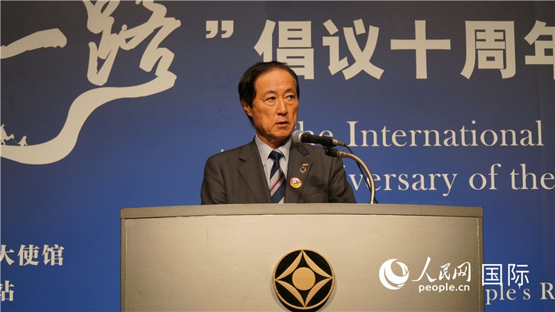 日本經(jīng)團聯(lián)副會長佐藤康博發(fā)言。人民網(wǎng) 蔣曉辰攝