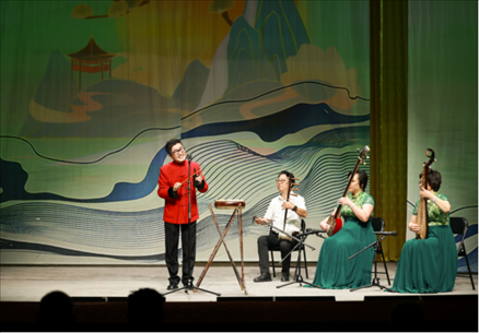 演出現(xiàn)場。中國煤礦文工團供圖