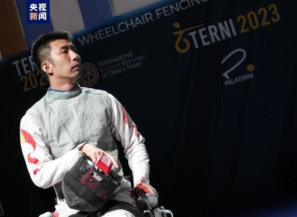 黃曉連、孫剛擔(dān)任杭州亞殘運(yùn)會(huì)開幕式中國(guó)代表團(tuán)旗手