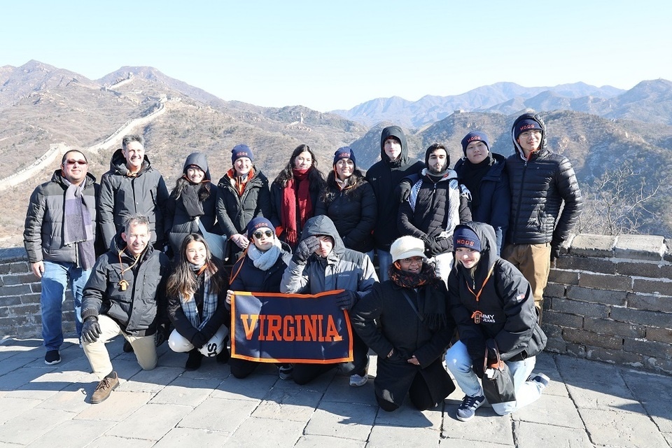 資訊有故事︱美國弗吉尼亞大學(xué)乒乓球代表團(tuán)訪華:重走乒乓路 一起向未來