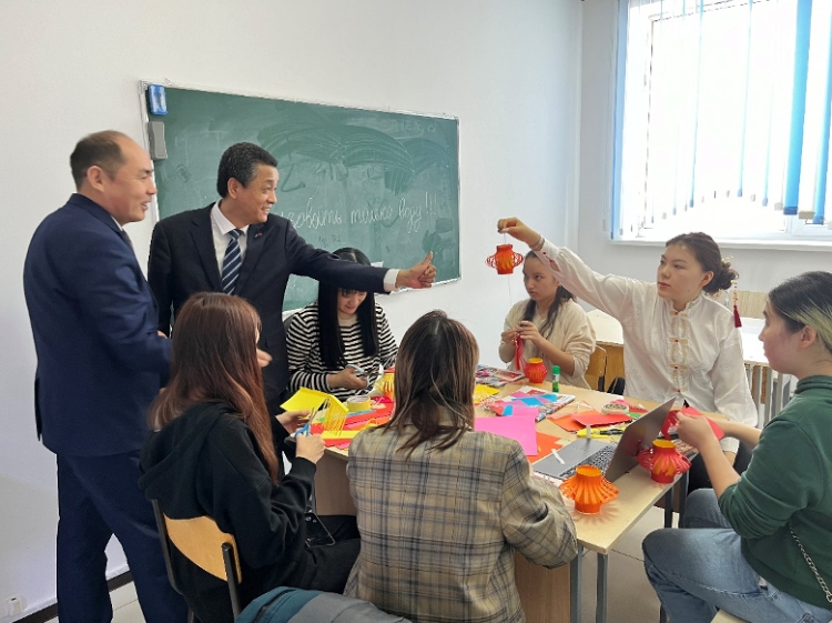 活動(dòng)現(xiàn)場(chǎng)?？鬃訉W(xué)院供圖