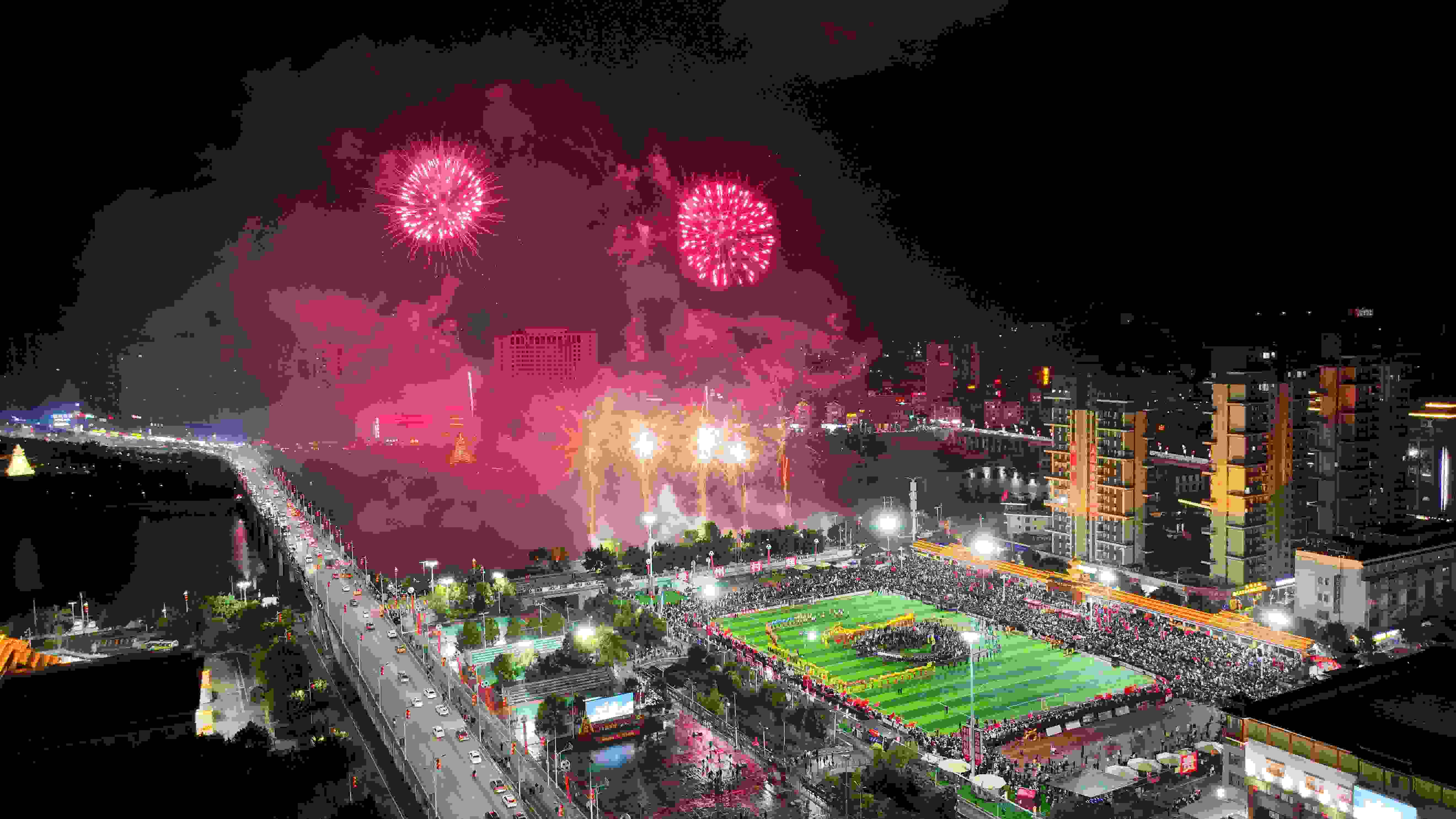 貴州榕江“村超”現(xiàn)場。韋貴金 攝