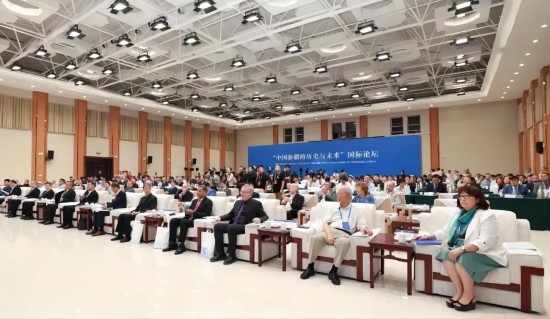 6月12日，“中國新疆的歷史與未來”國際論壇在喀什舉辦。（圖片來源：民族畫報）