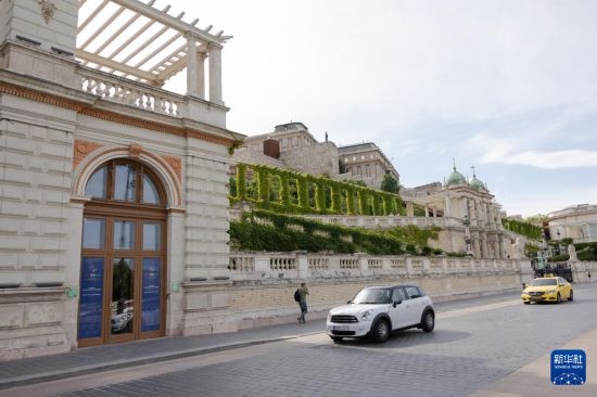 這是7月1日在匈牙利布達佩斯拍攝的匈牙利作為歐盟輪值主席國舉辦系列活動的場地外景。新華社發(fā)（弗爾季·奧蒂洛攝）