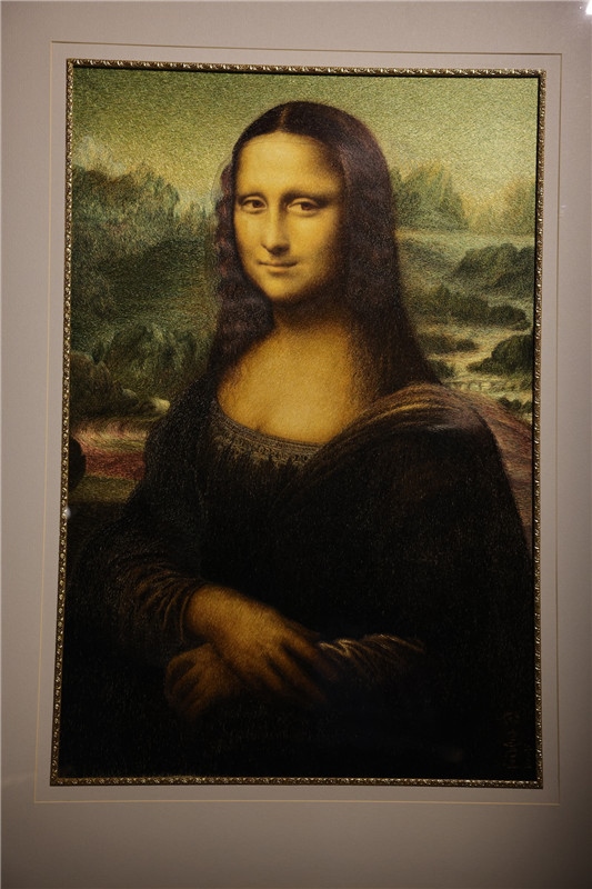 圖4:“土”展區(qū) 蘇繡《蒙娜麗莎》(圖片:陽光媒體集團)