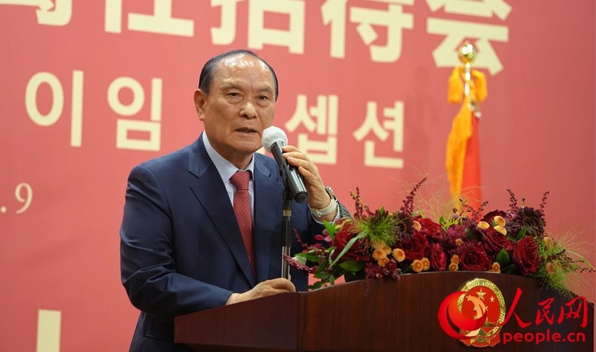 金漢圭在招待會上致辭。人民網(wǎng) 李帆攝