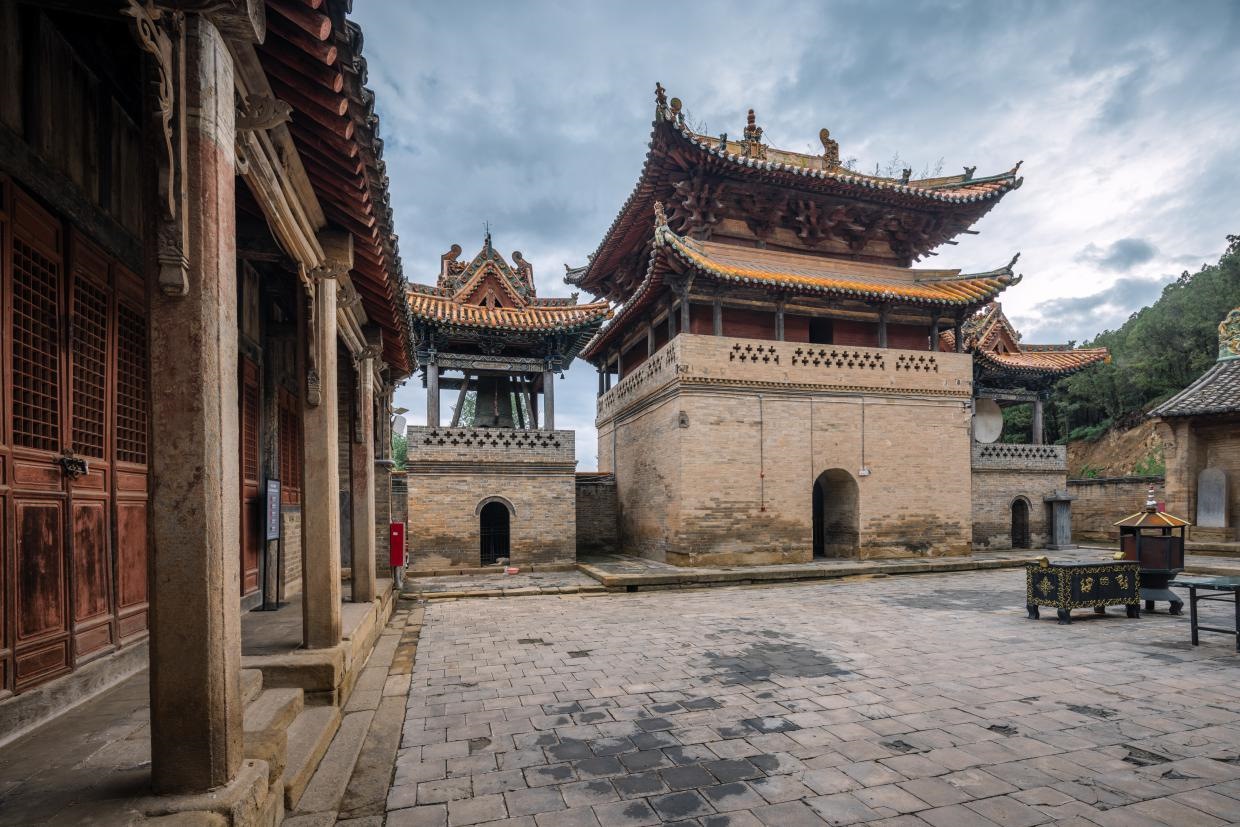 全國(guó)重點(diǎn)文物保護(hù)單位開(kāi)化寺。 蘇唐詩(shī) 攝