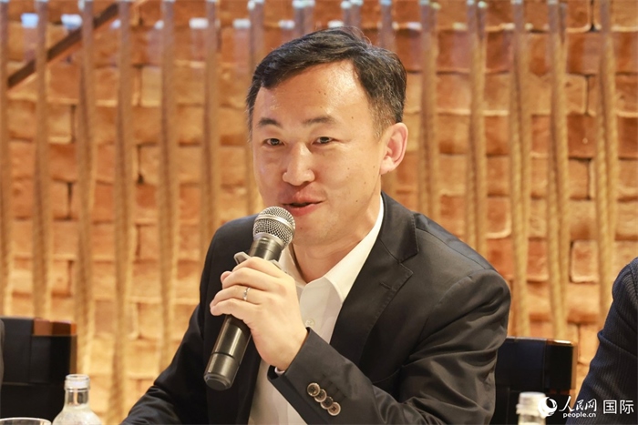 中國駐里約熱內盧代總領事王海濤在座談會上致辭。人民網記者 陳海琪攝