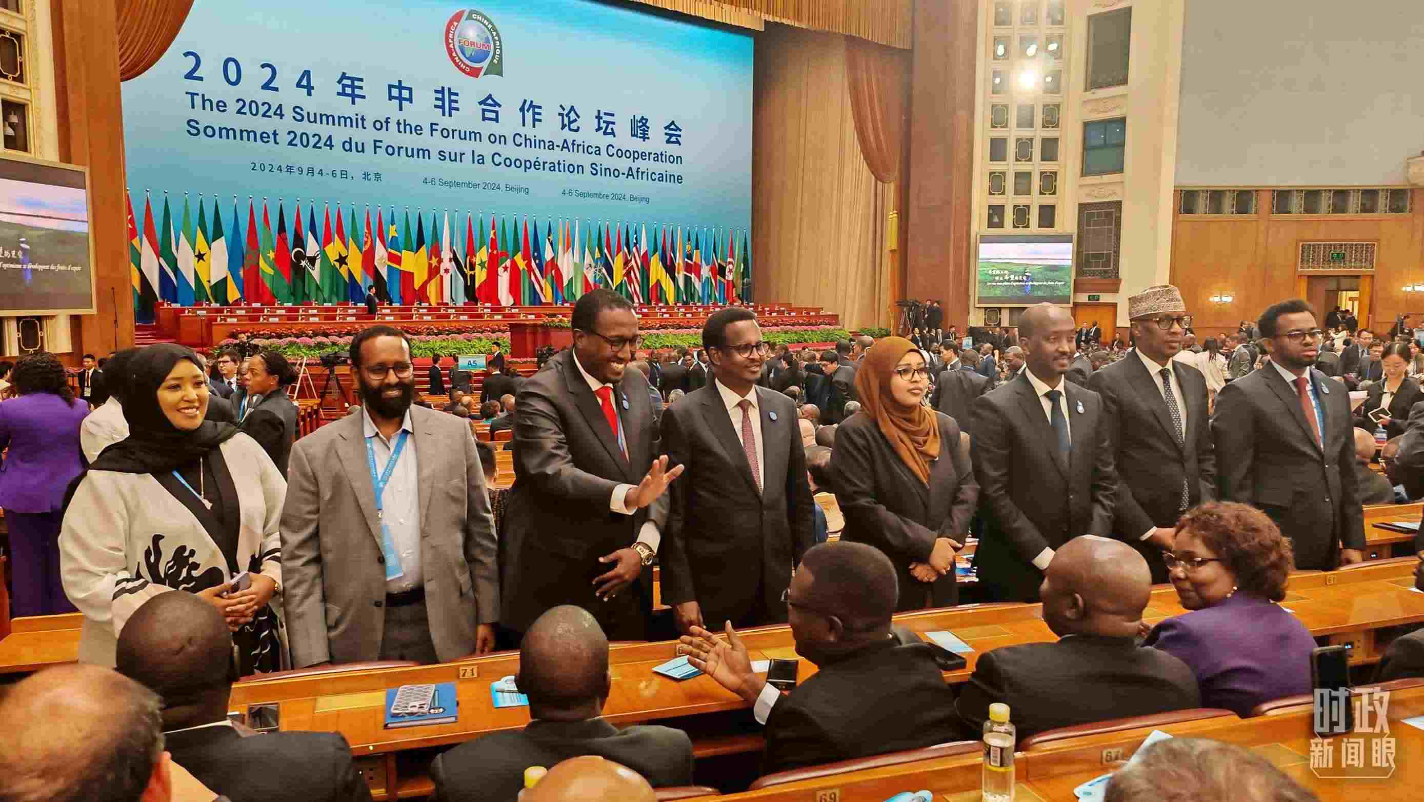  △峰會搭建溝通的橋梁。（總臺央視記者鄂介甫、周倜拍攝）