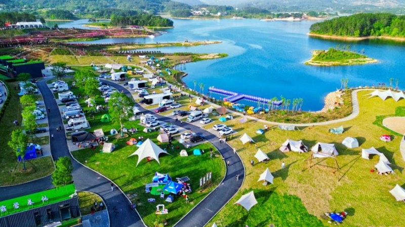 牛車河月亮灣露營基地。受訪方供圖