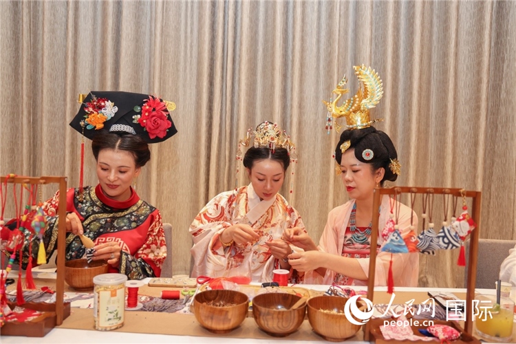 中國傳統(tǒng)文化展示。人民網(wǎng)記者任皓宇攝