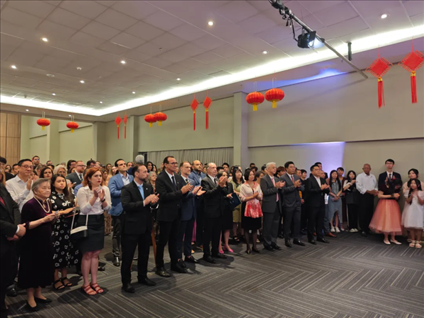 圖為招待會現(xiàn)場。 中國駐累西腓總領(lǐng)館供圖