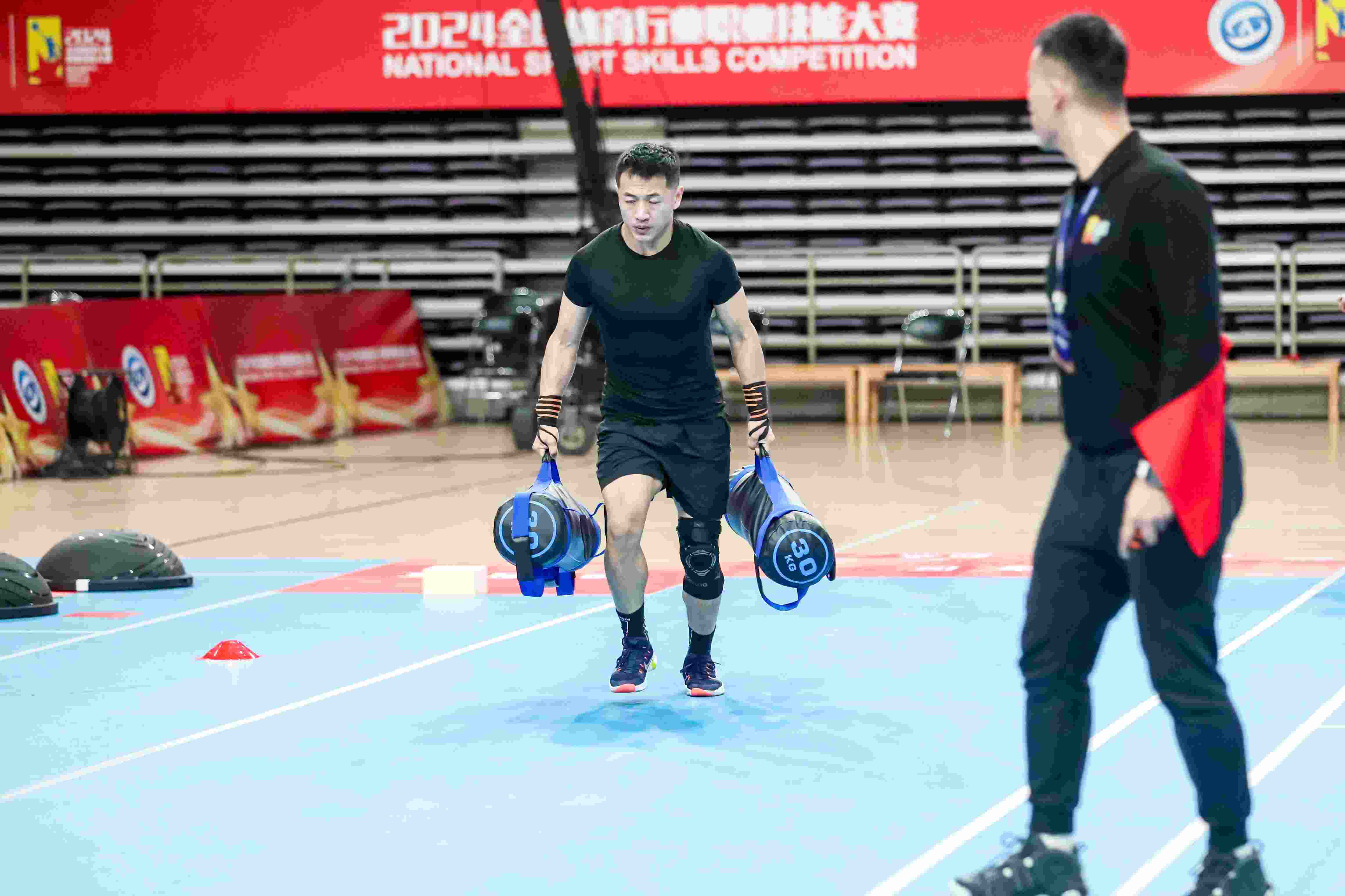 參賽選手在比賽中。 賽事主辦方供圖