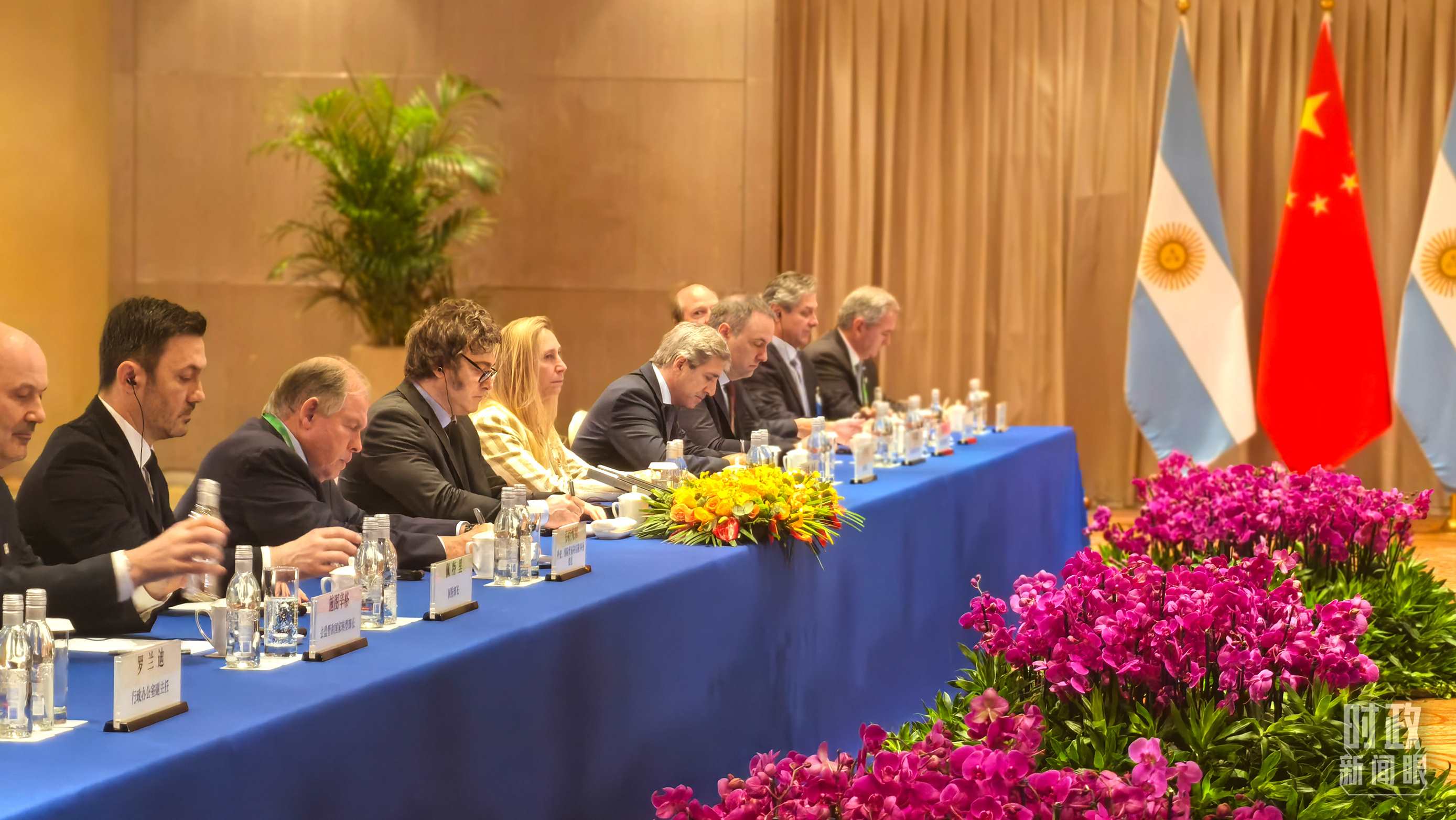 習(xí)主席會見阿根廷總統(tǒng)米萊現(xiàn)場。（總臺央廣記者潘毅拍攝）