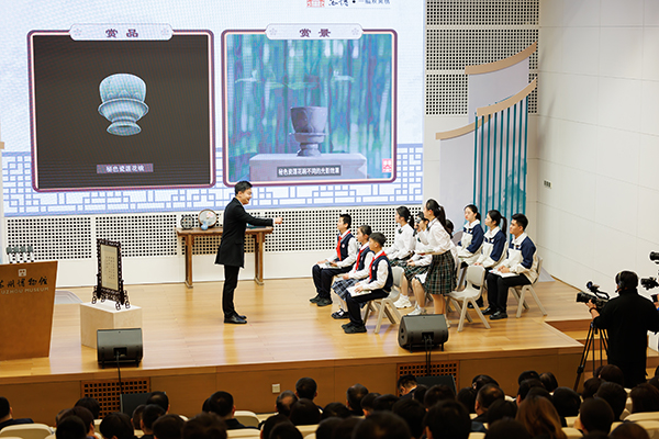 首屆全國“博物館里的大思政課”示范交流活動(dòng)。學(xué)校供圖