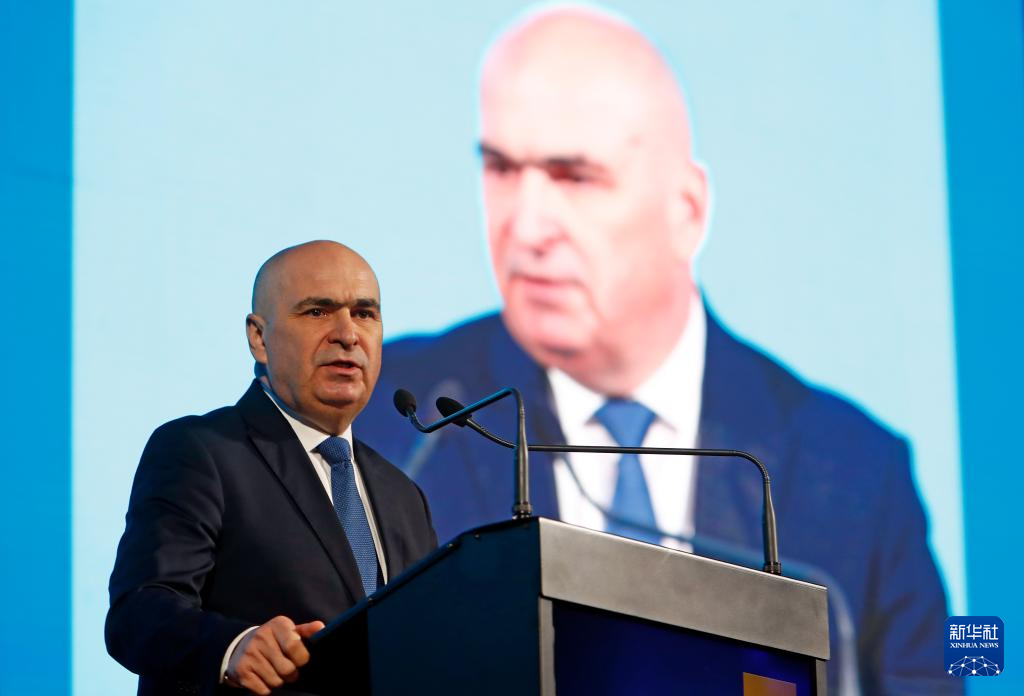 這是1月26日在羅馬尼亞首都布加勒斯特拍攝的伊利耶·博洛讓的資料照片。新華社發(fā)（克里斯泰爾攝）