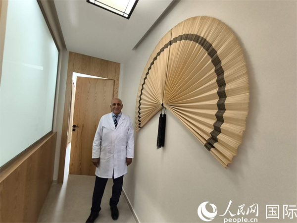 哈利勒的診所內(nèi)。人民網(wǎng)記者 黃培昭攝