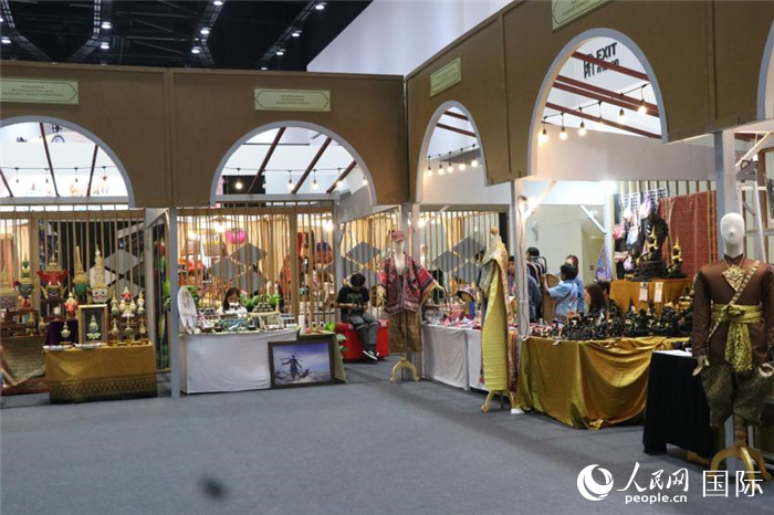 會(huì)議中心內(nèi)部展區(qū)。朱瀟逸攝