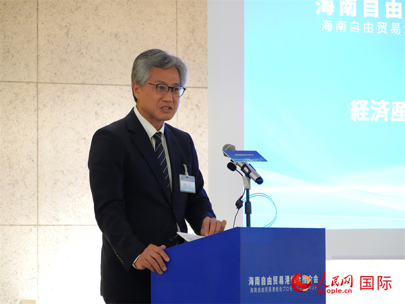 日本經(jīng)濟(jì)產(chǎn)業(yè)省通商政策局審議官田中一成致辭。人民網(wǎng) 許可攝